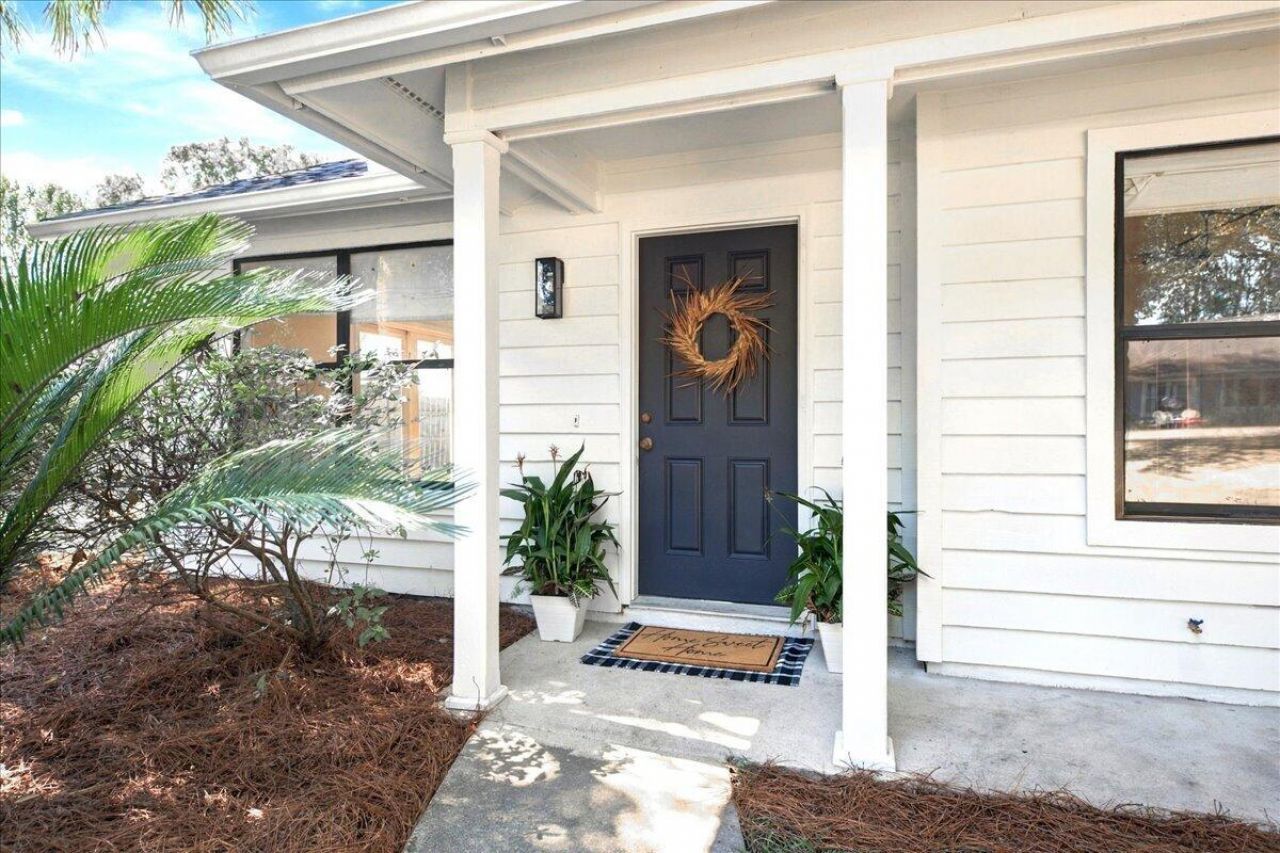 1506 E Crossing Lane Photo 3