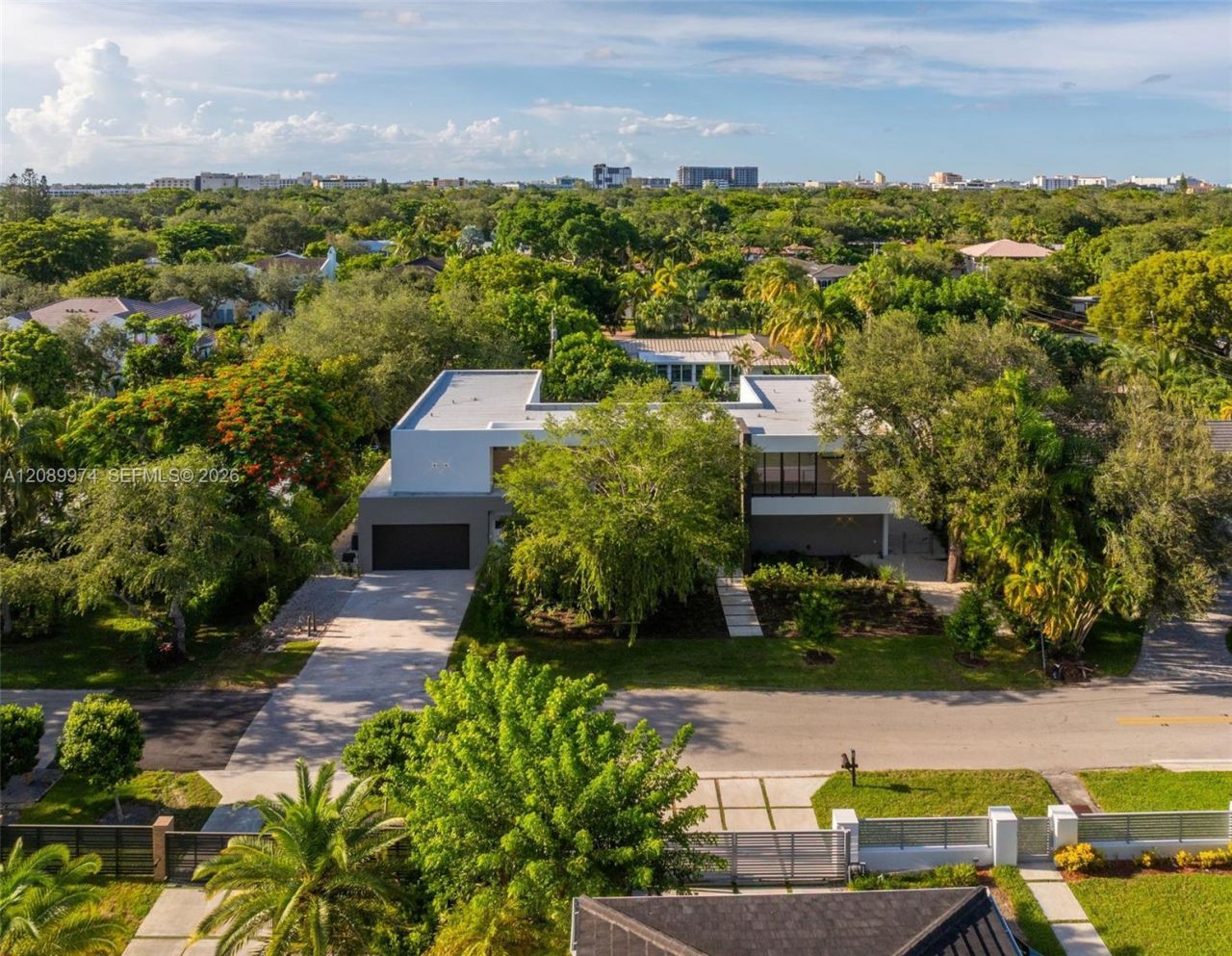 5921 SW 84th St, South Miami, FL 33143 Photo