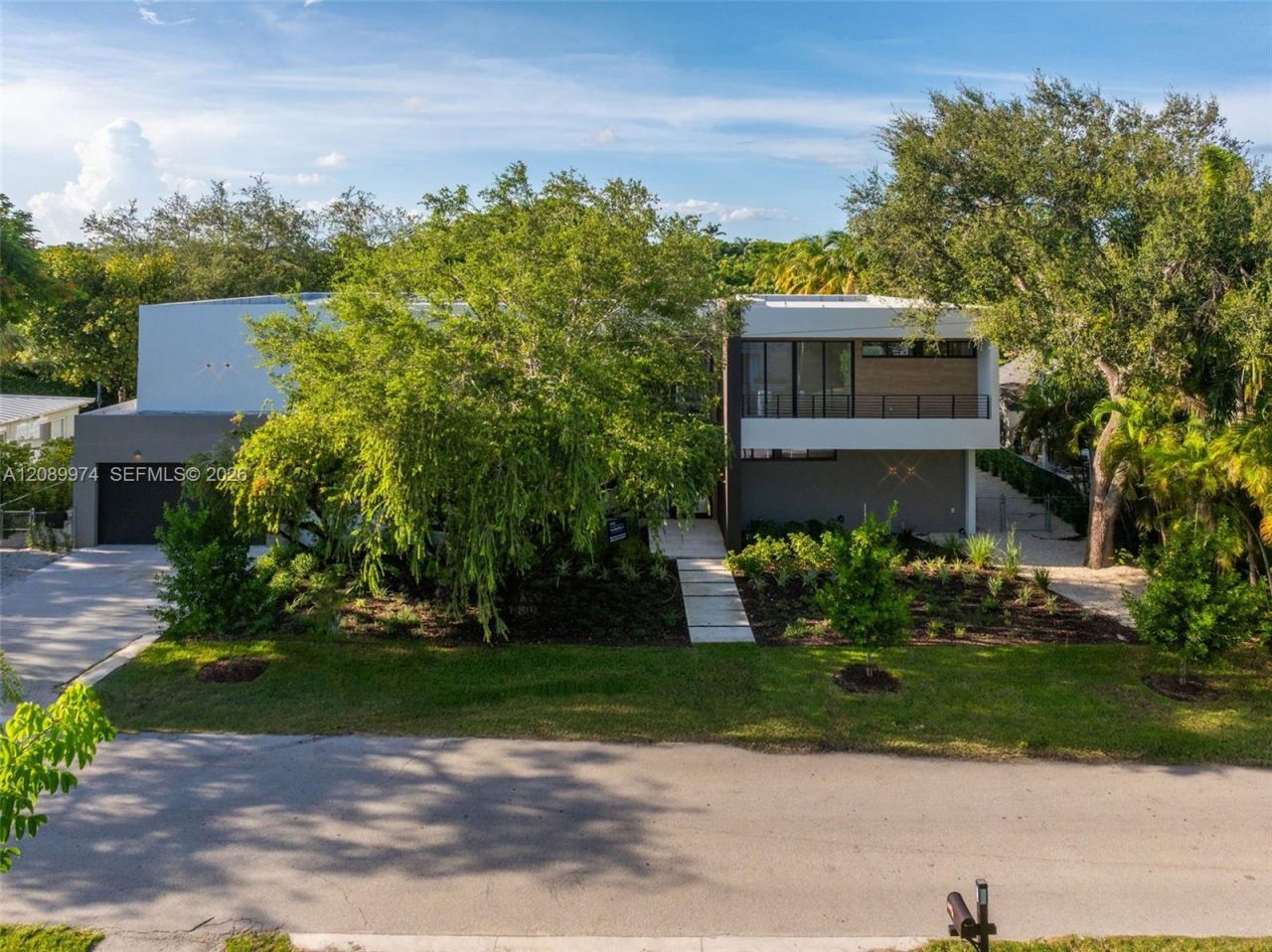 5921 SW 84th St, South Miami, FL 33143 Photo