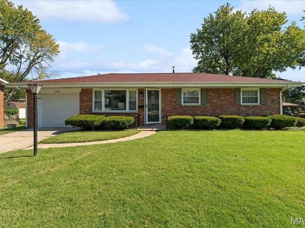 1218 Express Drive, Belleville, IL 62223