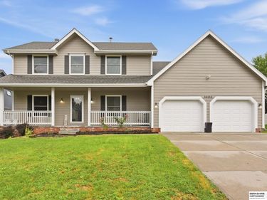 16216 Parker Street, Omaha, NE 68118