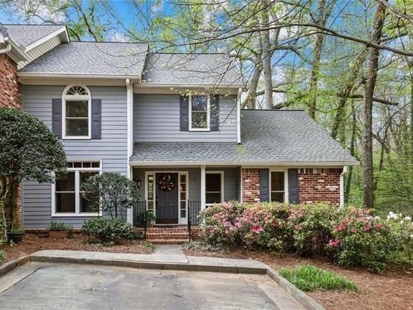 175 Riverview Trail , Roswell, GA 30075