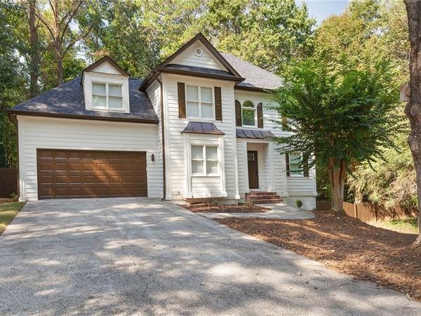 655 Springharbor Drive, Woodstock, GA 30188