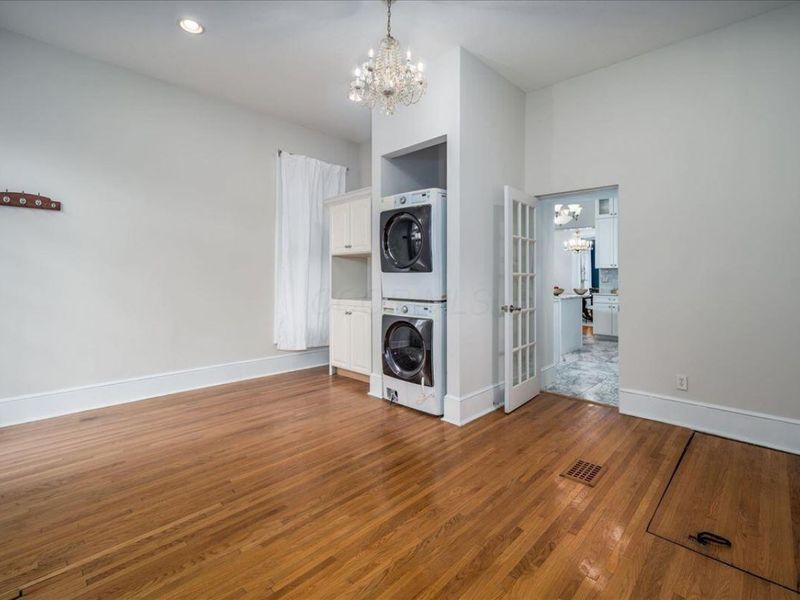1054 E Long Street, Columbus, OH 43203 Photo 14