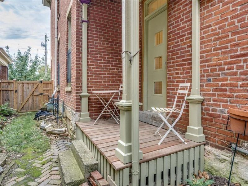 1054 E Long Street, Columbus, OH 43203 Photo 31