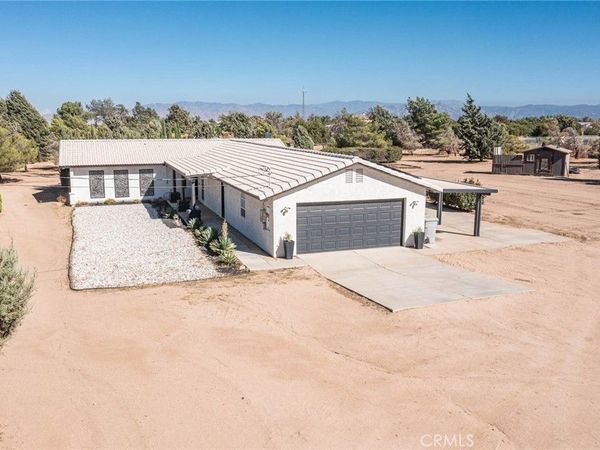 12631 Mesquite Street, Oak Hills, CA 92344