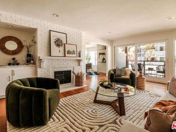 4350 Via Dolce , Unit 107, Los Angeles, CA 90292