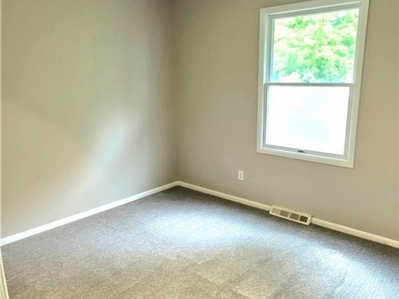 252 Saxe Road, Mogadore, OH 44260 Photo 15