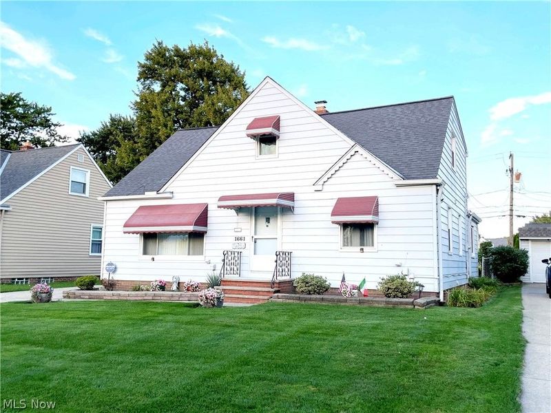 1661 Byron Drive, Mayfield Heights, OH 44124 Photo 32