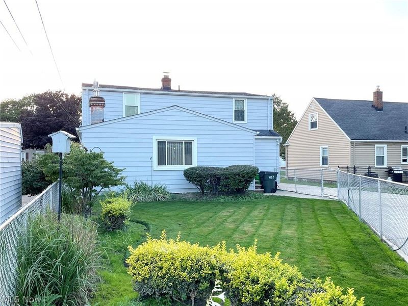 1661 Byron Drive, Mayfield Heights, OH 44124 Photo 34
