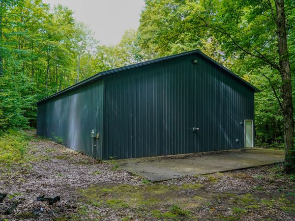 1180 E Trail SE, Kalkaska, MI 49646