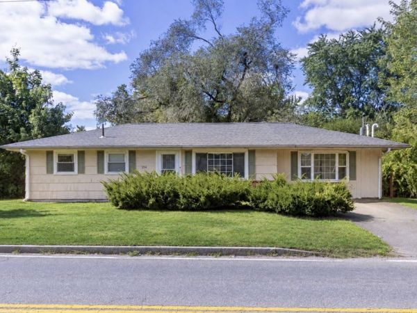 156 Boundary St, Brockton, MA 02302