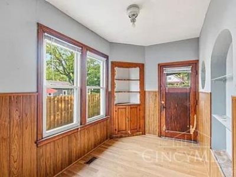 6605 Windward Street, Cincinnati, OH 45227 Photo 4