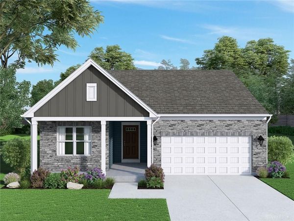 739 W Arlington Drive, Trenton, OH 45067