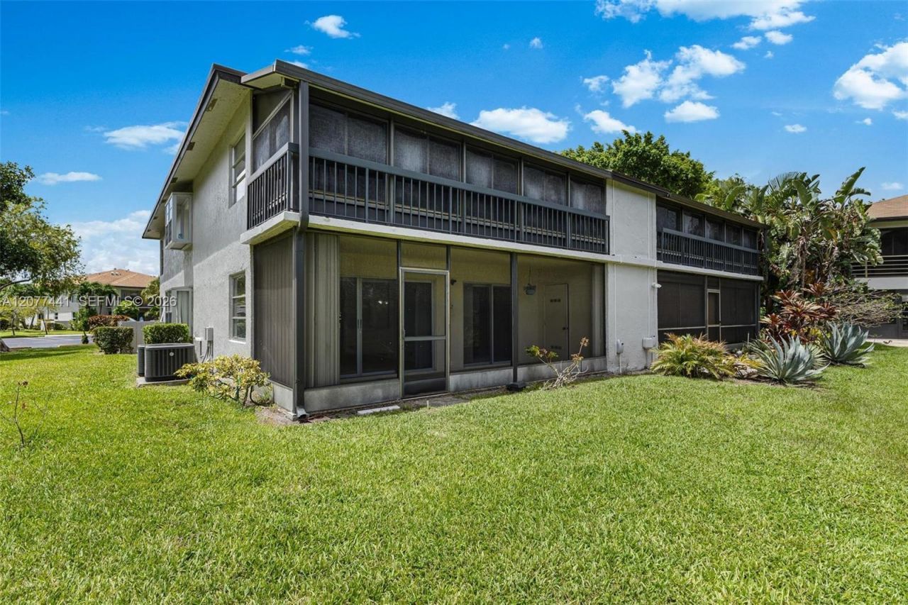 5883 Sugar Palm Ct , Unit C, Delray Beach, FL 33484 Photo
