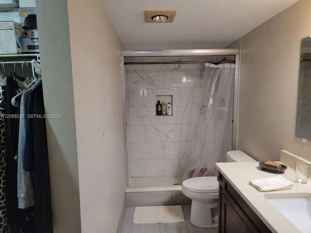 5570 NW 44th St, Unit 215A, Lauderhill, FL 33319 Photo