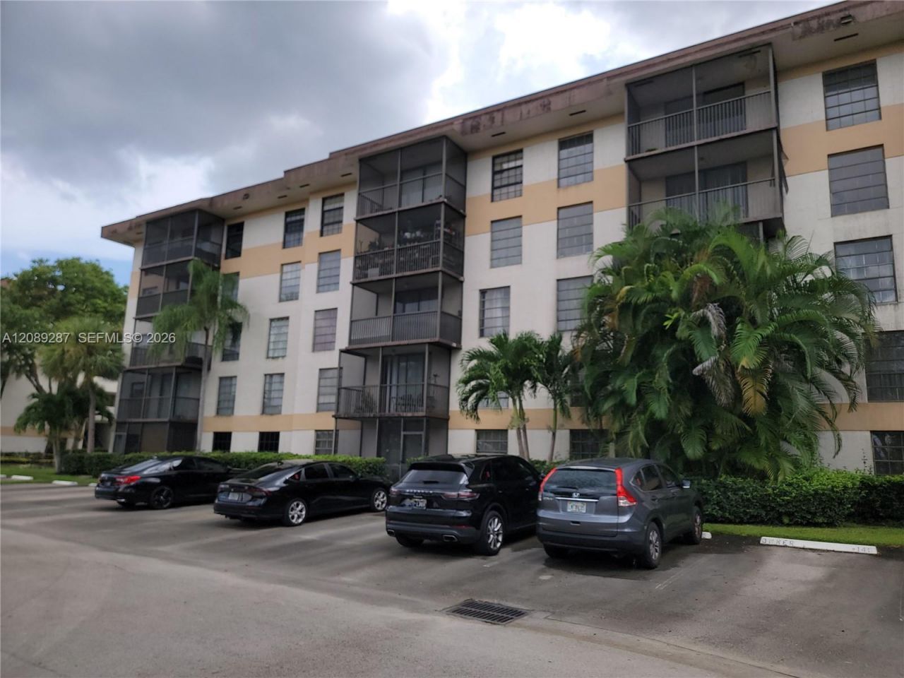 5570 NW 44th St, Unit 215A, Lauderhill, FL 33319 Photo