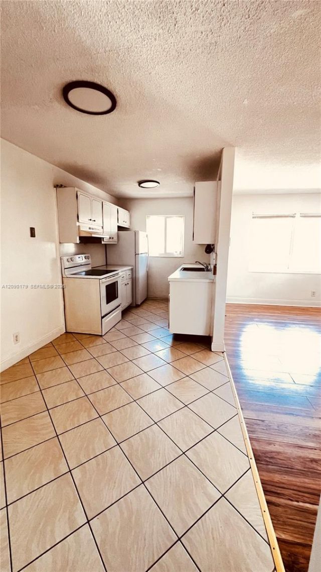 1733 Mayo St , Unit 11, Hollywood, FL 33020 Photo