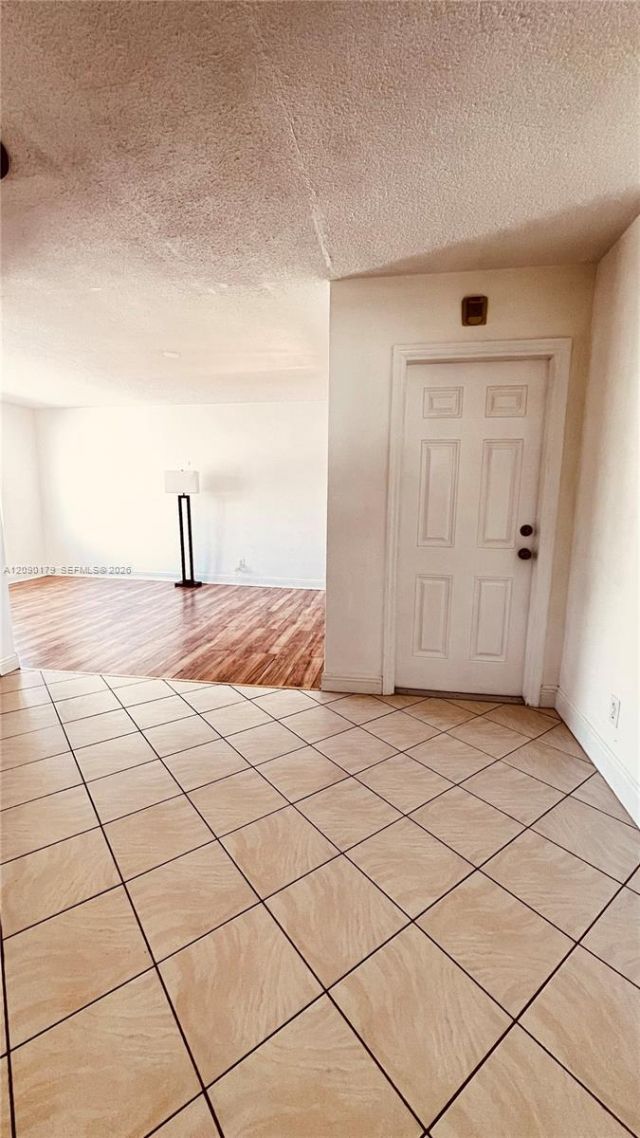 1733 Mayo St , Unit 11, Hollywood, FL 33020 Photo