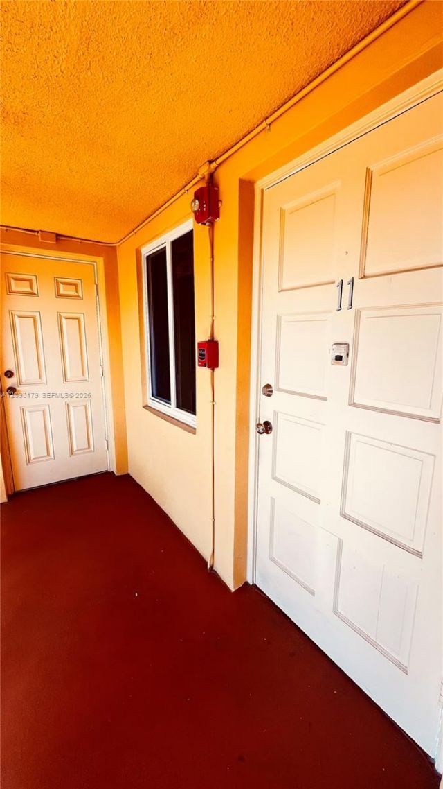 1733 Mayo St , Unit 11, Hollywood, FL 33020 Photo