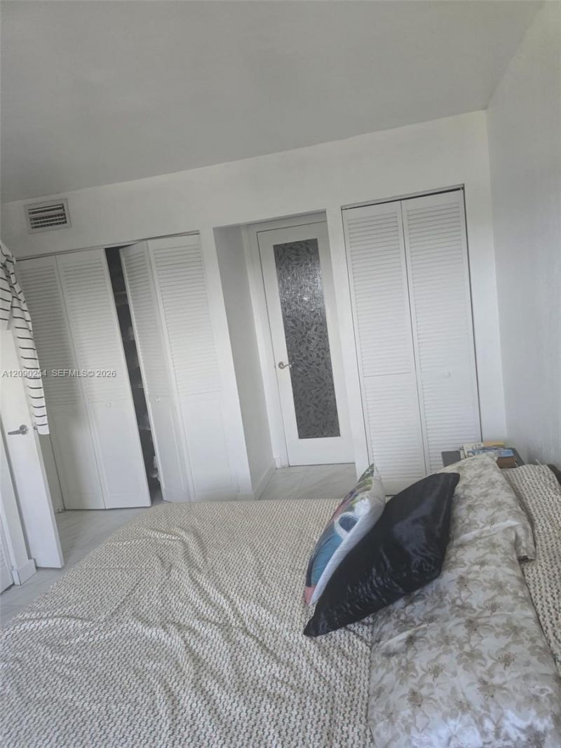 1251 NE 108th St, Unit 718, Miami, FL 33161 Photo