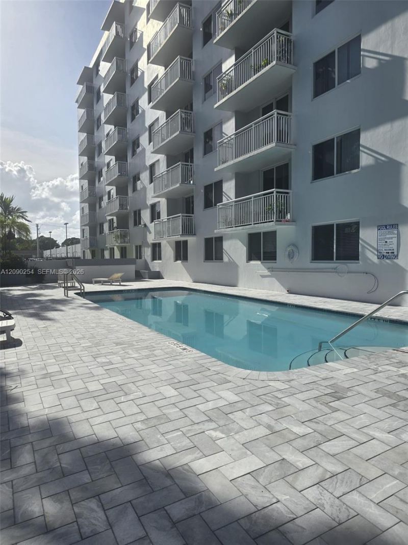 1251 NE 108th St, Unit 718, Miami, FL 33161 Photo