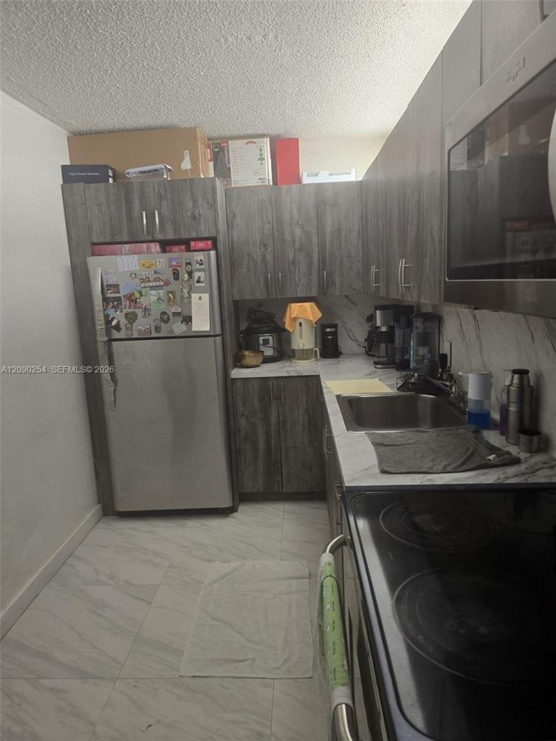 1251 NE 108th St, Unit 718, Miami, FL 33161 Photo