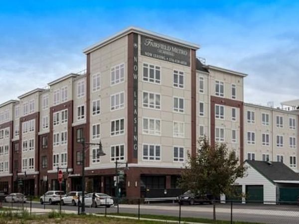 116 Searing Avenue , Unit PHN409, Mineola, NY 11501