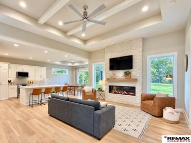 8832 Buckley Creek Road, Lincoln, NE 68520
