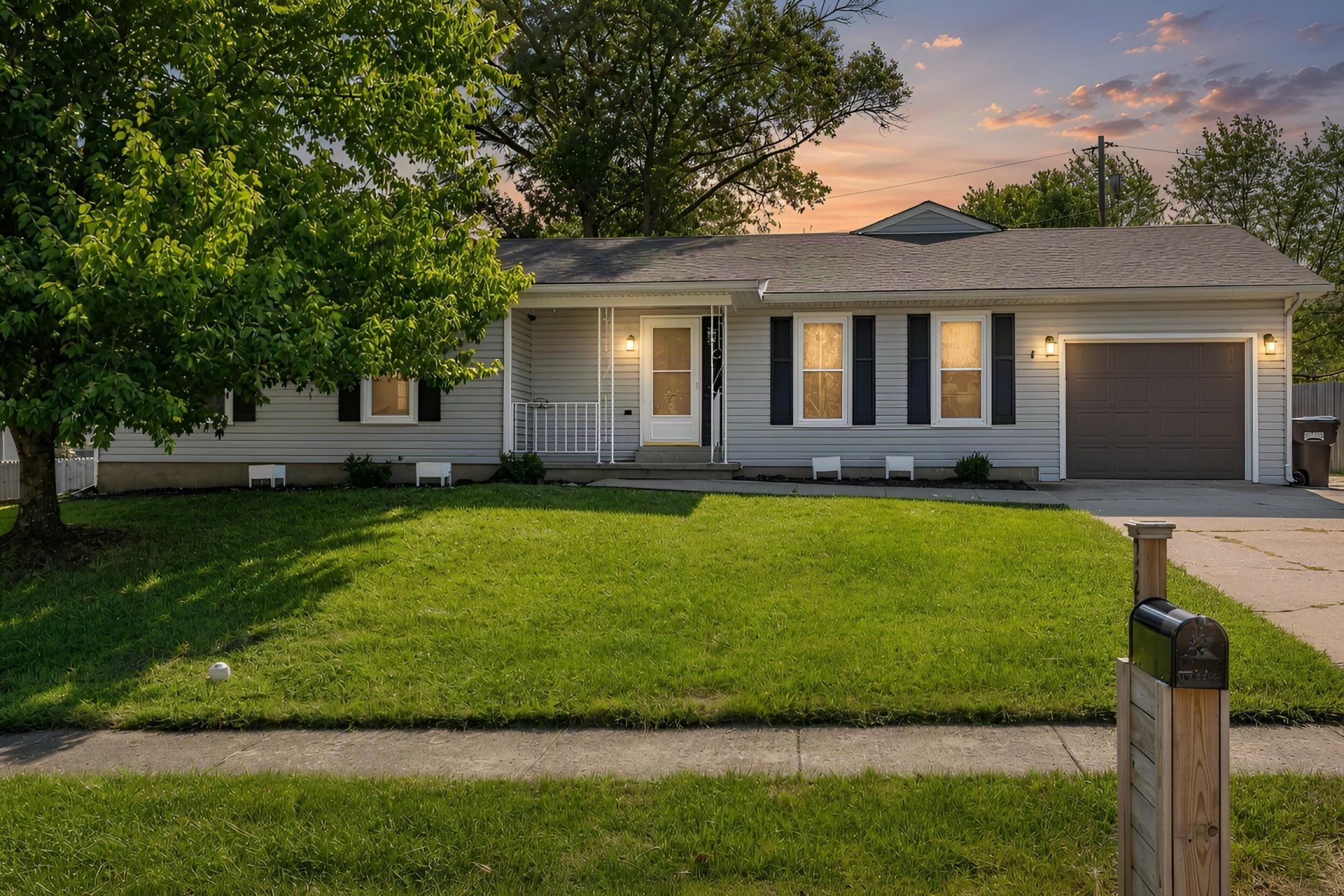 2220 Redbud Lane, Paris, KY 40361 Main Photo