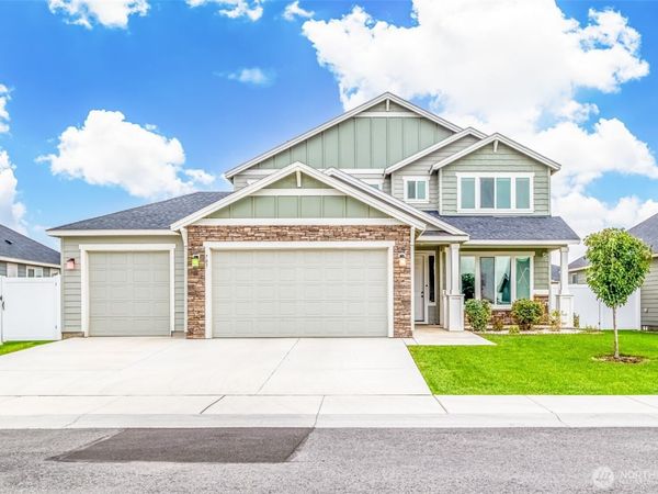 707 I St NE , Quincy, WA 98848