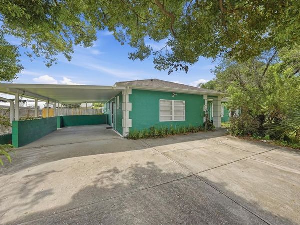 515 FLORAL DRIVE , KISSIMMEE, FL 34743