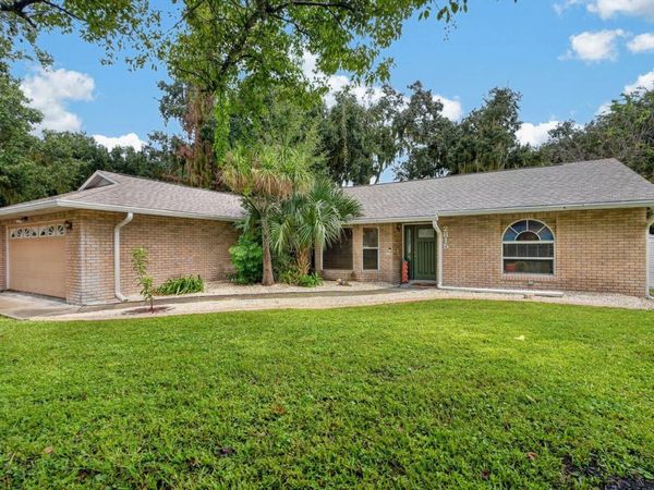 2815 ORANGE TREE, EDGEWATER, FL 32141