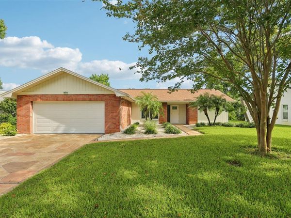 2866 THISTLE COURT N, PALM HARBOR, FL 34684