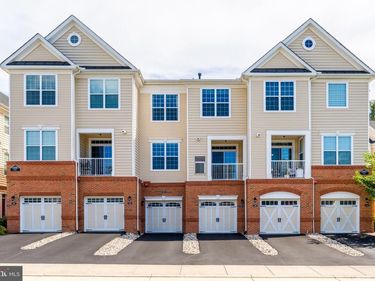 23215 MILLTOWN KNOLL SQUARE, Unit 115, ASHBURN, VA 20148