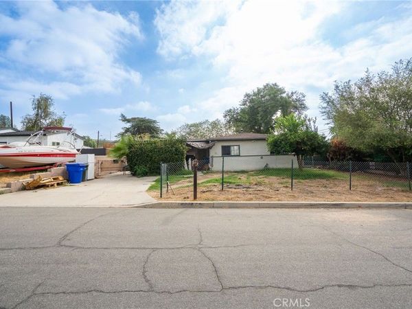 6705 Valaria Drive , Highland, CA 92346