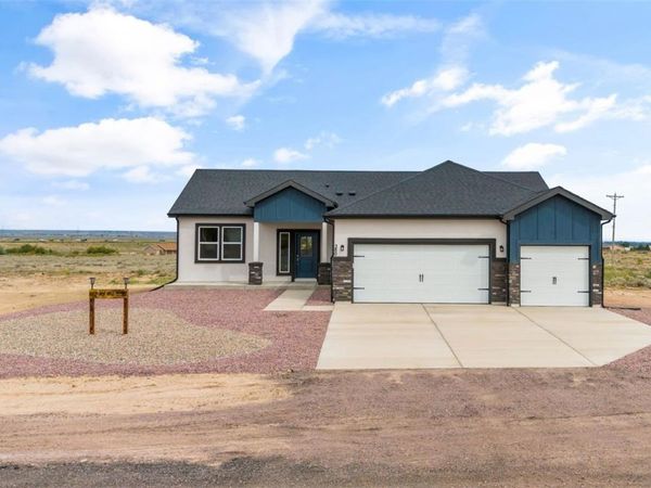 280 S Meriweather Drive, Pueblo West, CO 81007