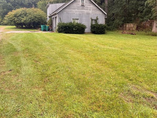 12765 Hannan Road, Romulus, Mi 48174