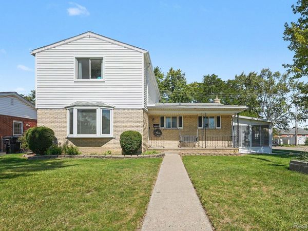 14504 Michigan Boulevard, Allen Park, Mi 48101