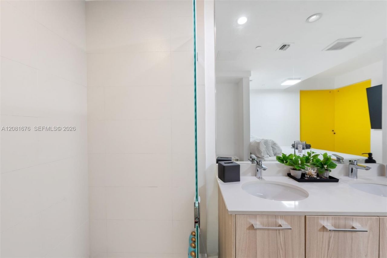 501 NE 31st St, Unit 2504, Miami, FL 33137 Photo