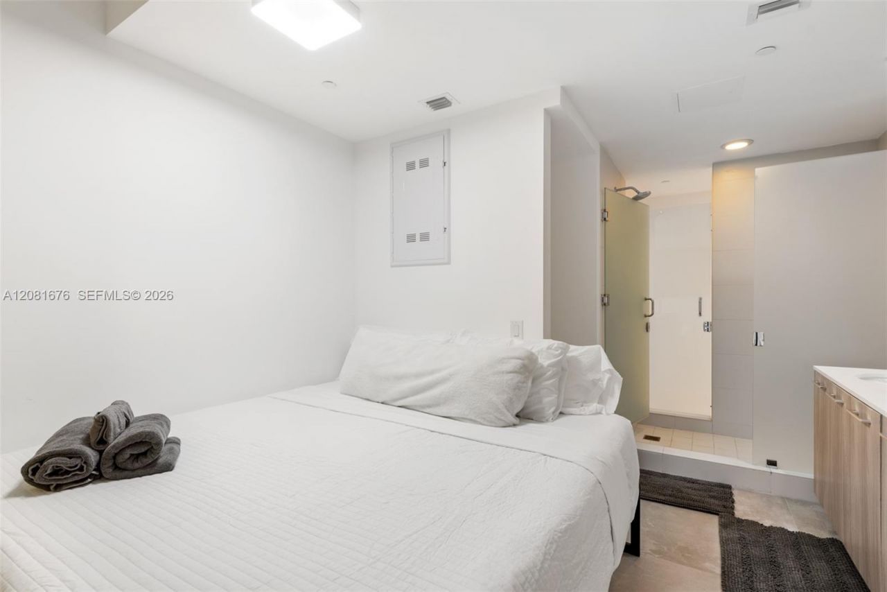 501 NE 31st St, Unit 2504, Miami, FL 33137 Photo