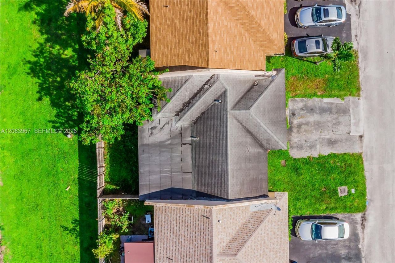 20248 NW 27th Place, Miami Gardens, FL 33056 Photo