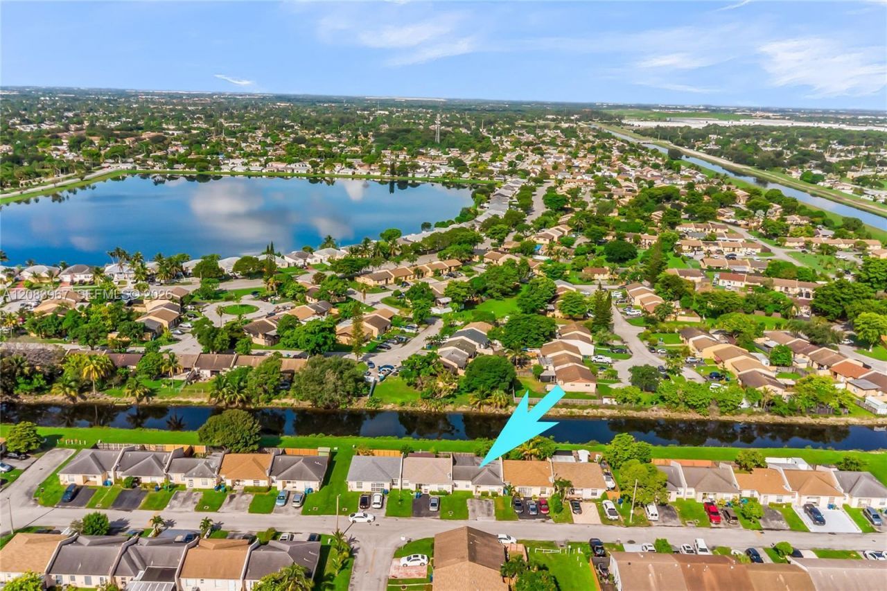 20248 NW 27th Place, Miami Gardens, FL 33056 Photo