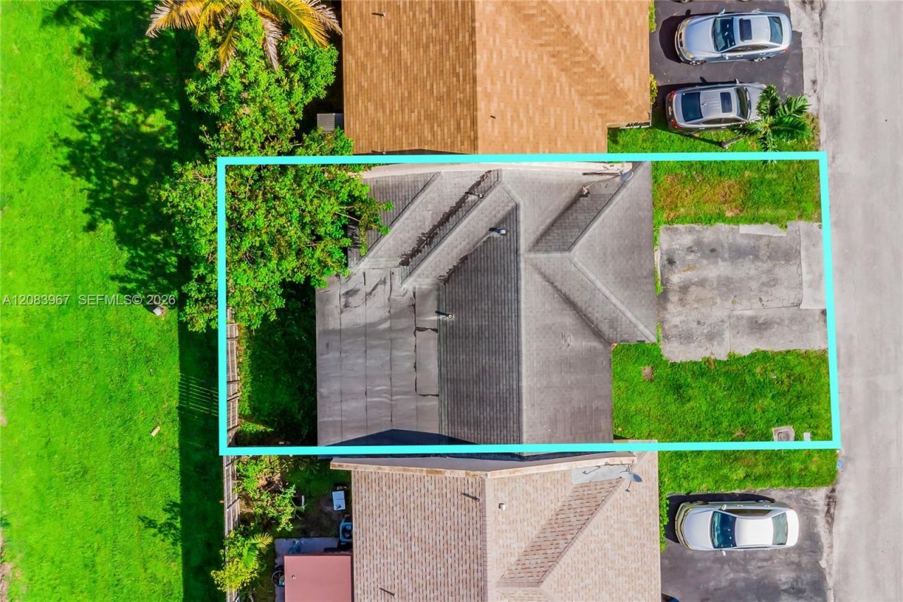 20248 NW 27th Place, Miami Gardens, FL 33056 Photo