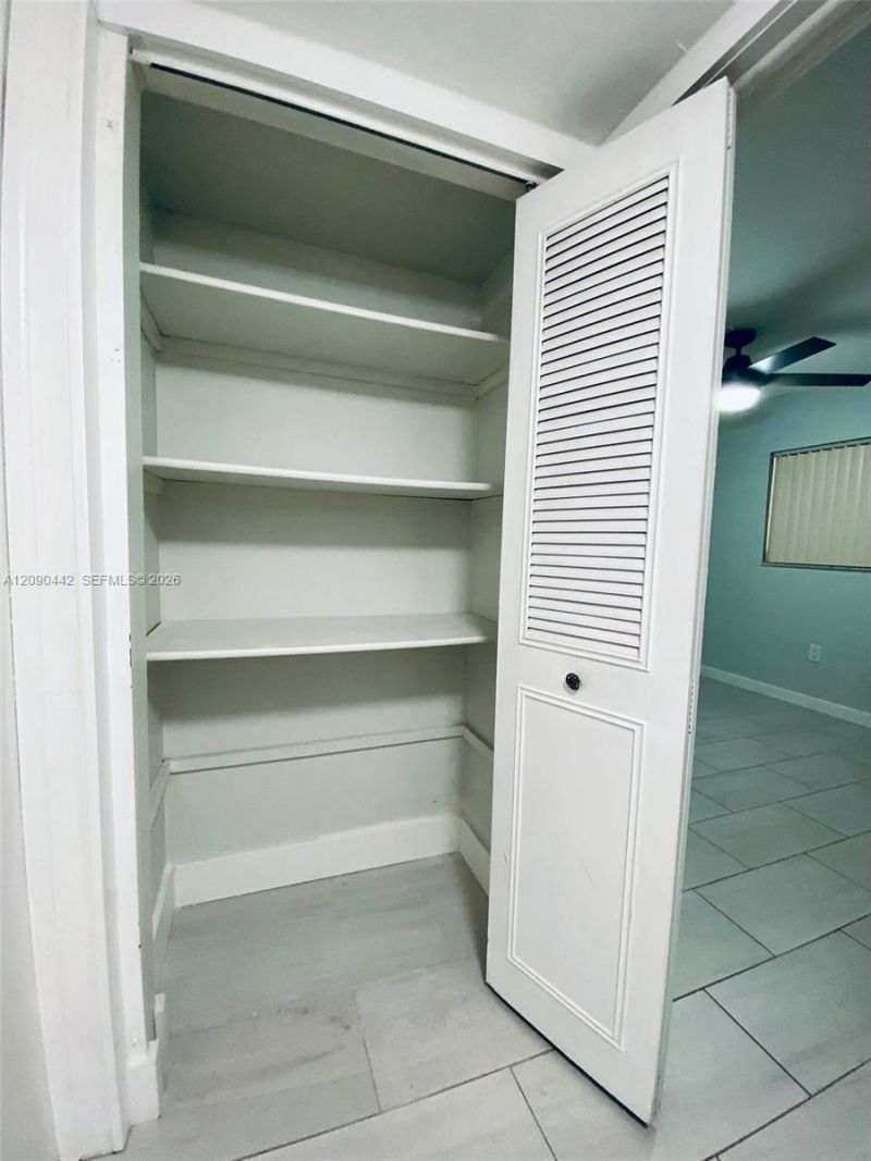 8015 SW 107th Ave, Unit 117, Miami, FL 33173 Photo