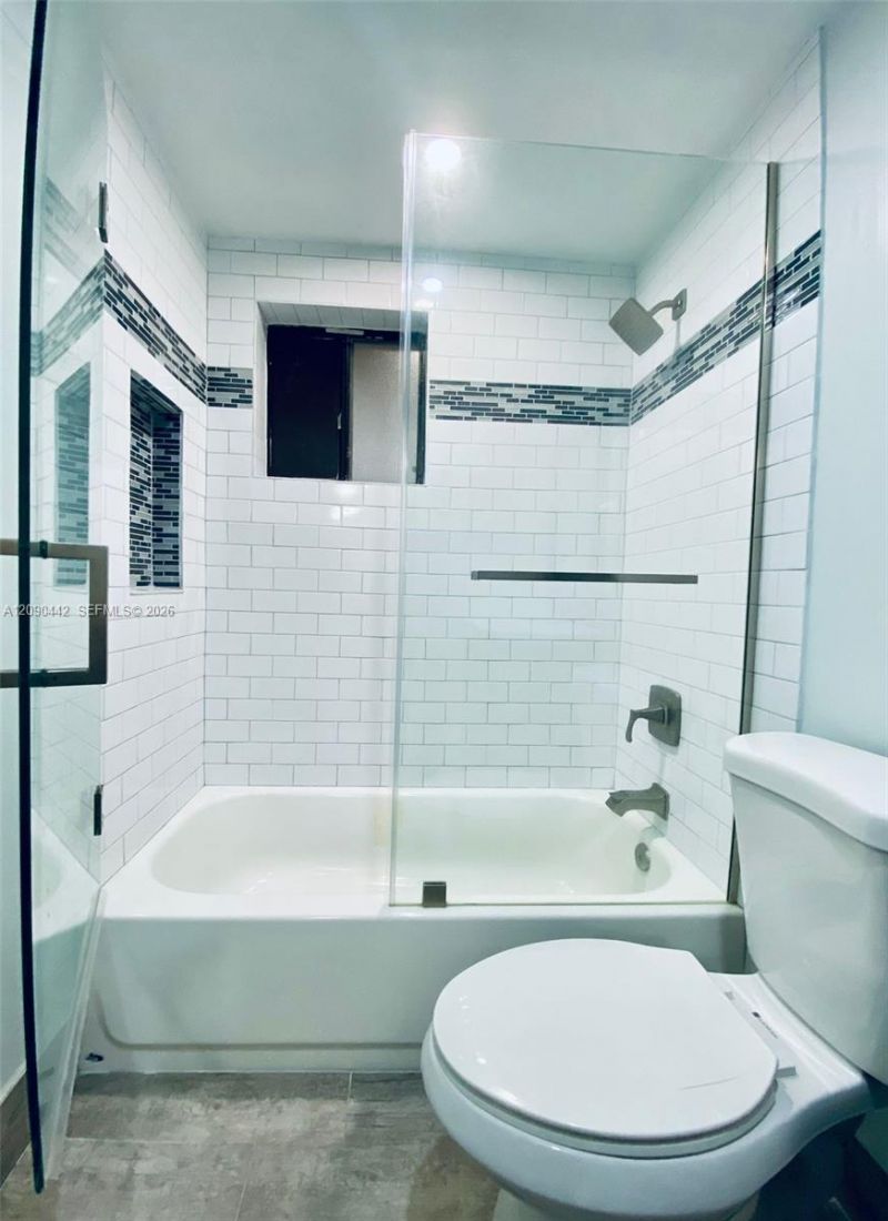 8015 SW 107th Ave, Unit 117, Miami, FL 33173 Photo