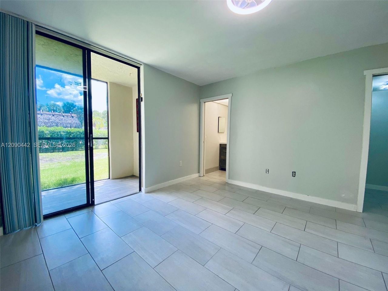 8015 SW 107th Ave, Unit 117, Miami, FL 33173 Photo