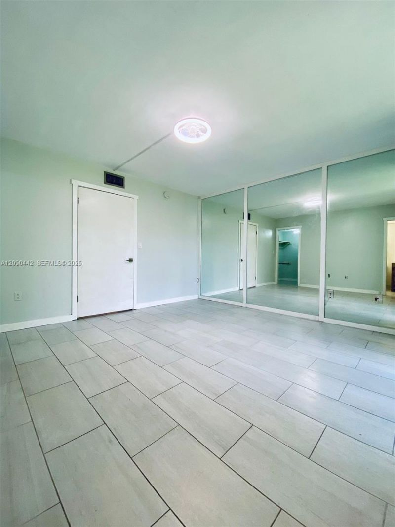 8015 SW 107th Ave, Unit 117, Miami, FL 33173 Photo