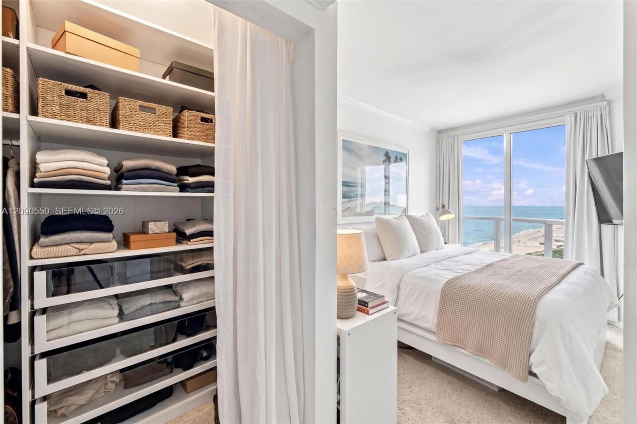6365 Collins Ave, Unit 1103, Miami Beach, FL 33141 Photo