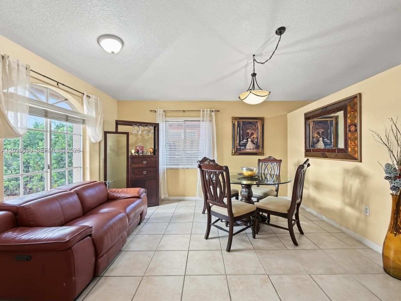12711 NW 99th Pl, Hialeah Gardens, FL 33018 Photo